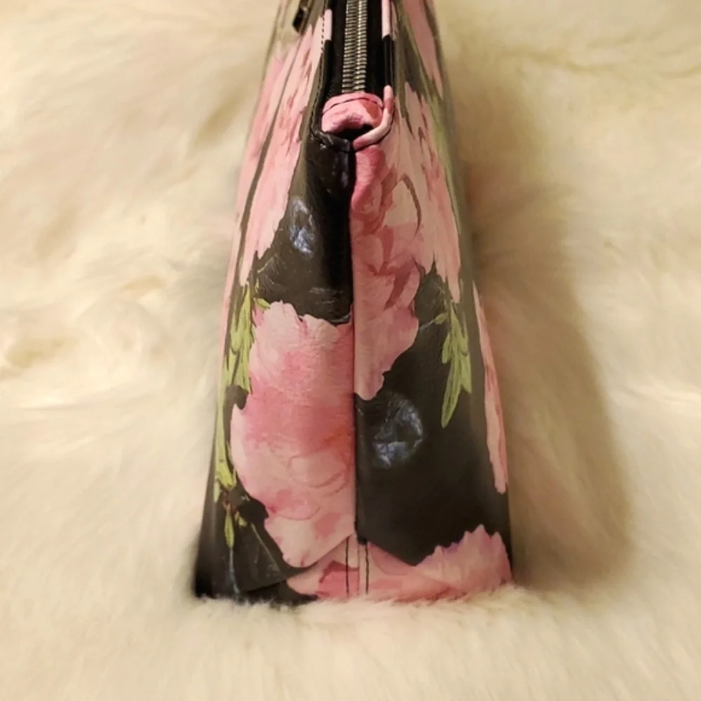 Betsey Johnson Printed Pebble Wristlet Flowers Black and Pink